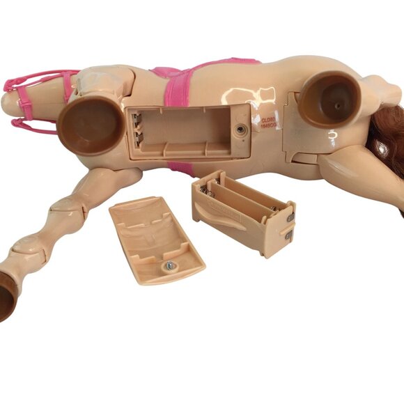 Mattel Barbie Saddle n Ride Walking Horse Set w/Doll Helmet Boots Tested - Picture 6 of 11